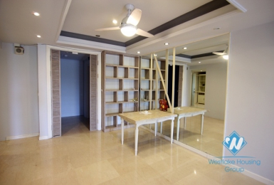 Cheap three bedrooms apartment for rent in Ciputra Ha Noi